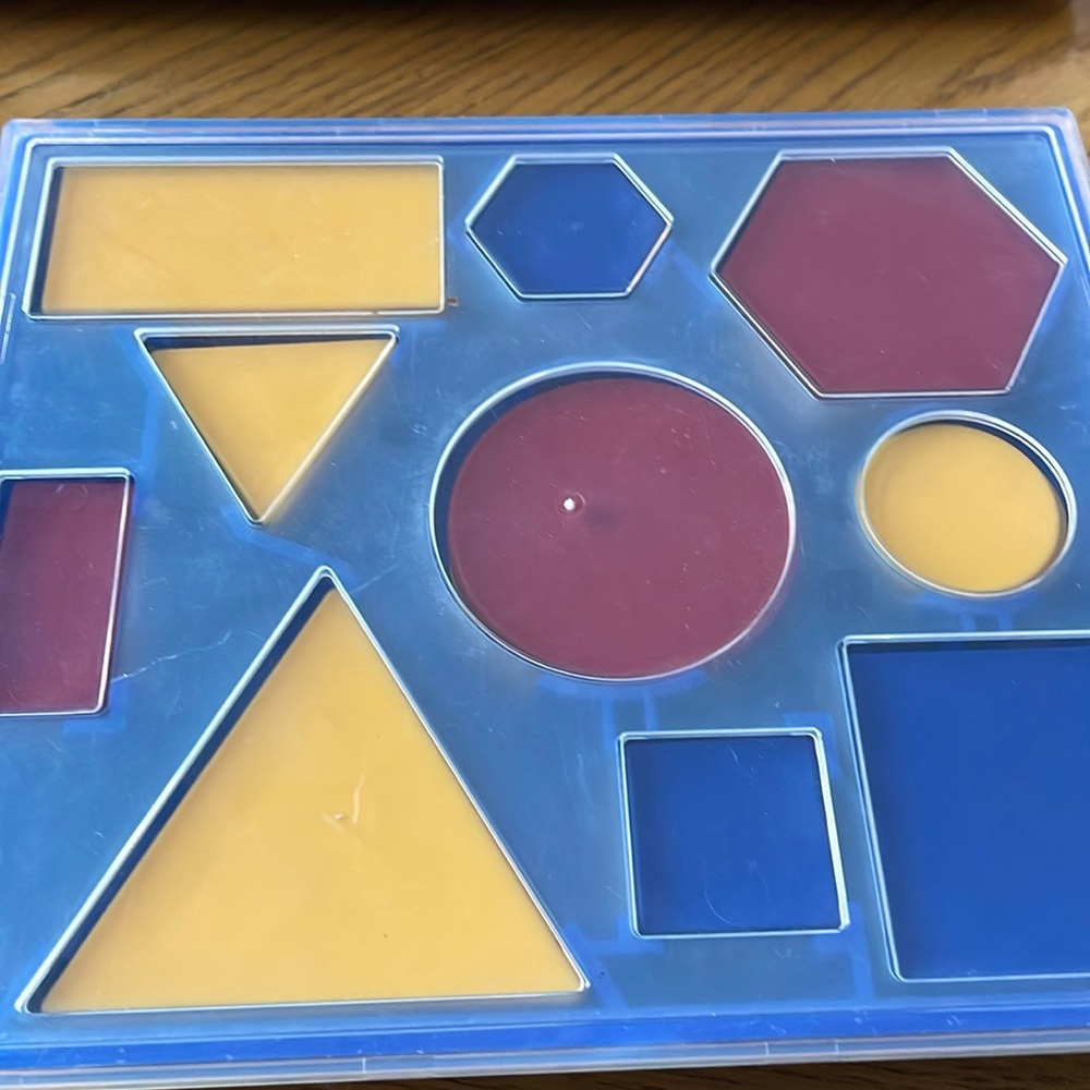 Attribute Blocks Classroom Basic Kit- Rectangles, Squares, Circles, Hexagon,…